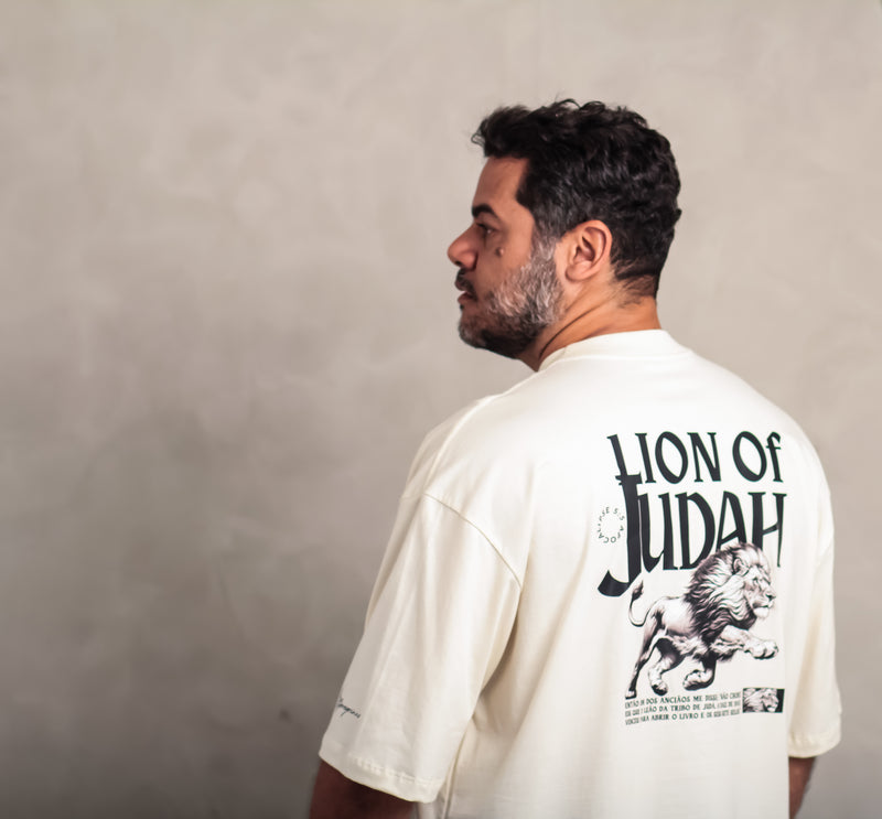 OVERSIZED LION OF JUDAH